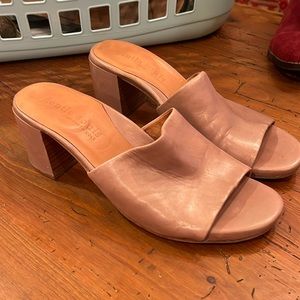 gentle souls by kenneth cole mules